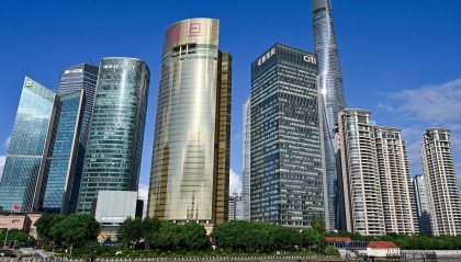 人民币中间价连续九个交易日调强，接下来怎么走？