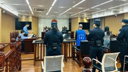 为赚差价，她把闺蜜拉下水