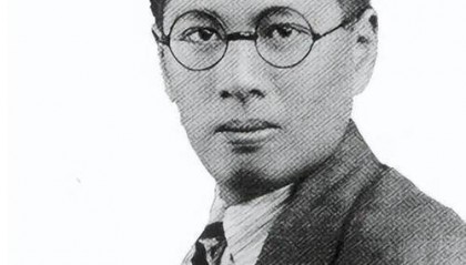 1933年老蒋怒怼宋子文：南京政府谁当家？气得宋子文抡凳子砸对方
