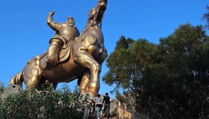 郑成功雕像在哪看？景点位置速览