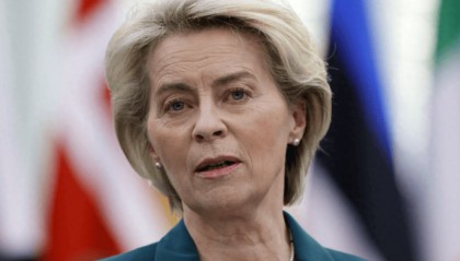 冯德莱恩不请自来，欧盟两大高层即将登机访华前，收到中方警告，语气不容商量！