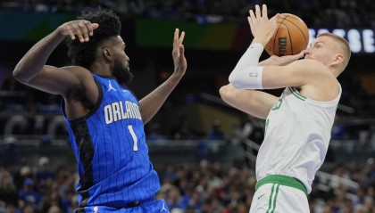 凯尔特人惊天巨变！曝杰伦·布朗领衔交易名单，NBA格局或将洗牌！