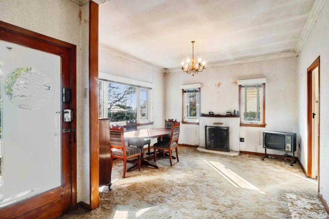 素未谋面的人送她一栋房子，价值185万纽币！只因“你是个好人”