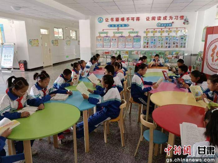 张掖民乐家校共织书香网