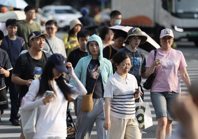 “热麻了”，广州今日最高温41.6℃，花都区橙色预警生效