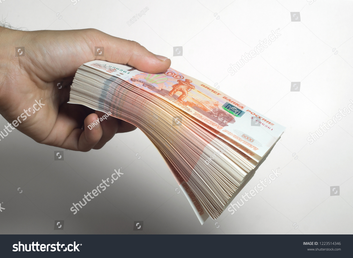 守币人(守币人誓言) 守币人(守币人誓言)